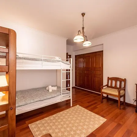 Cozy House Δωμάτια σε οικογενειακή κατοικία Κασκαΐς